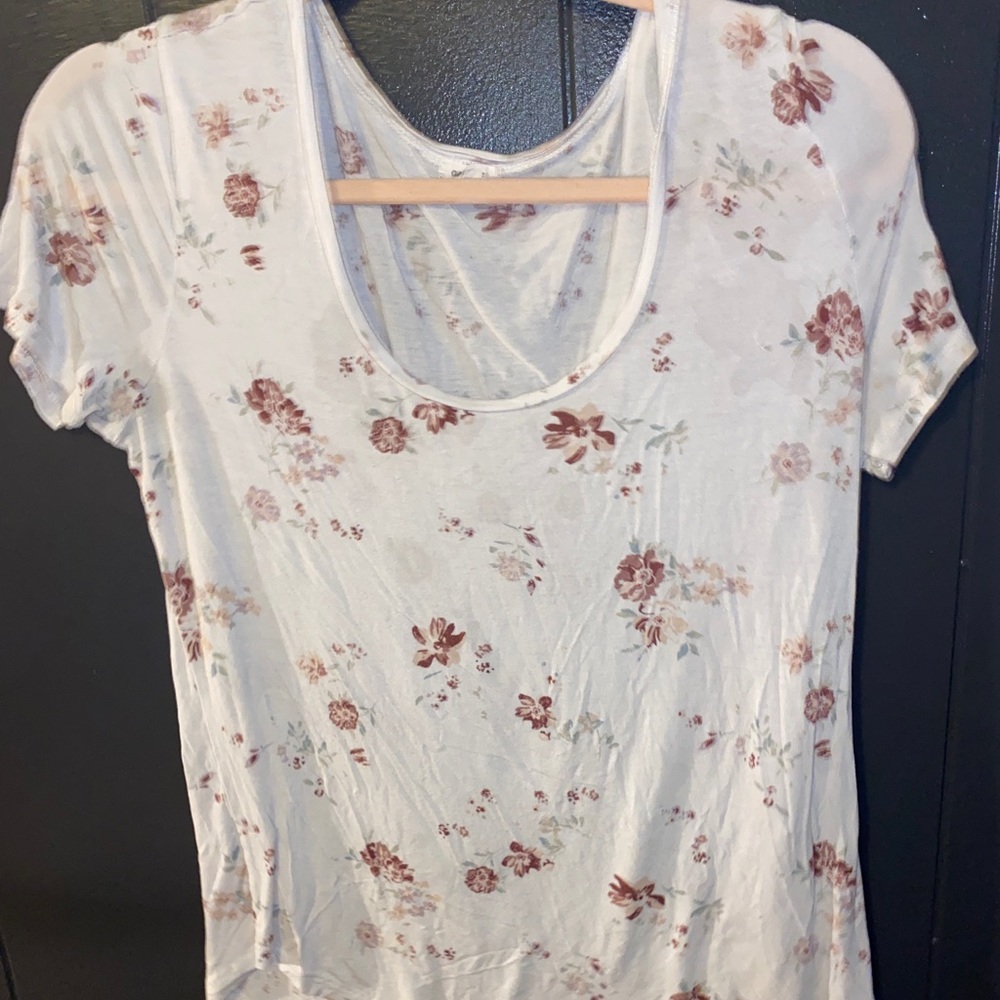 Garage. Floral Print Tee. Size M